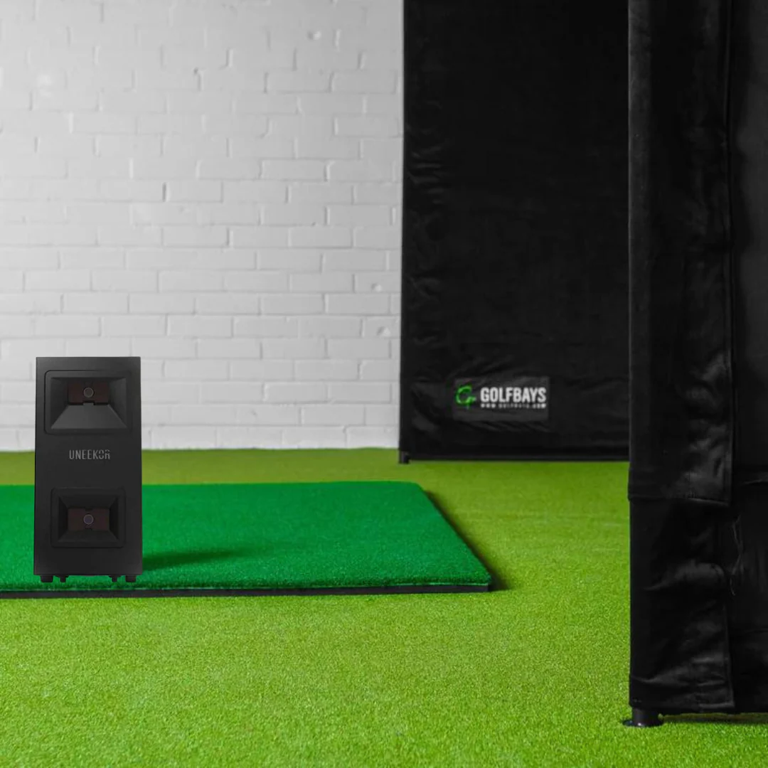 Uneekor Eye Mini Lite Home Golf Simulator Bundel - Afbeelding 4